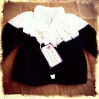 Chaleco bicolor azul marino y blanco